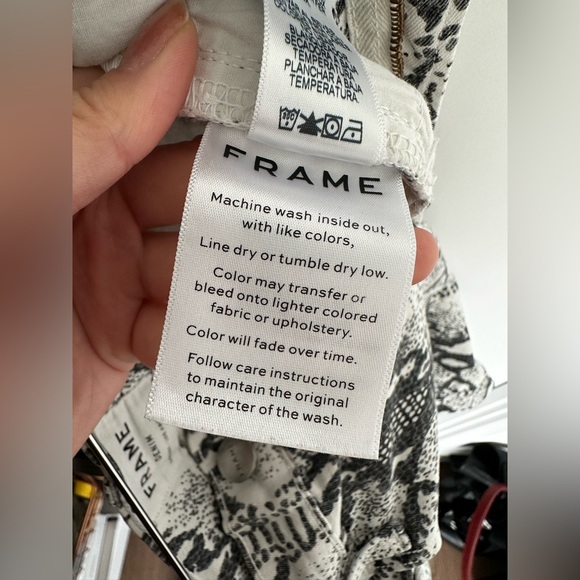 SOLD | Frame Ali High Rise Cigarette Jeans Tonal Python Print - Picture 10 of 11